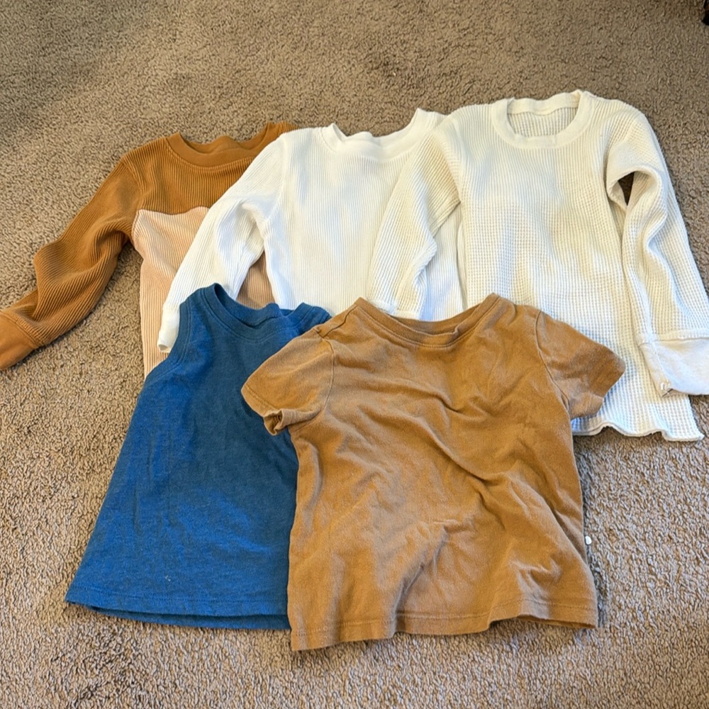 2t lot tops